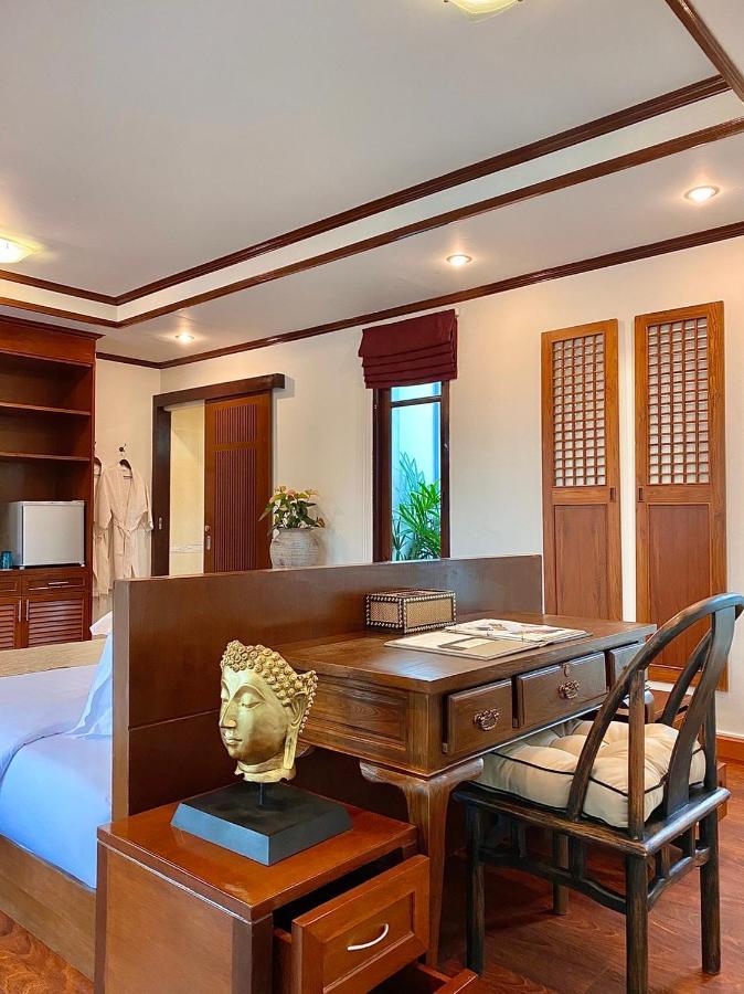 Chinoiserie Collection Resort And Spa Nai Harn Kültér fotó